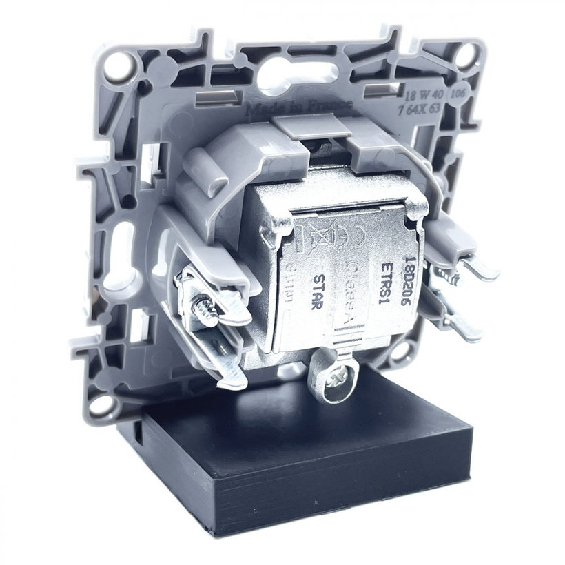 Niloé zásuvka TV+R+SAT biela koncová