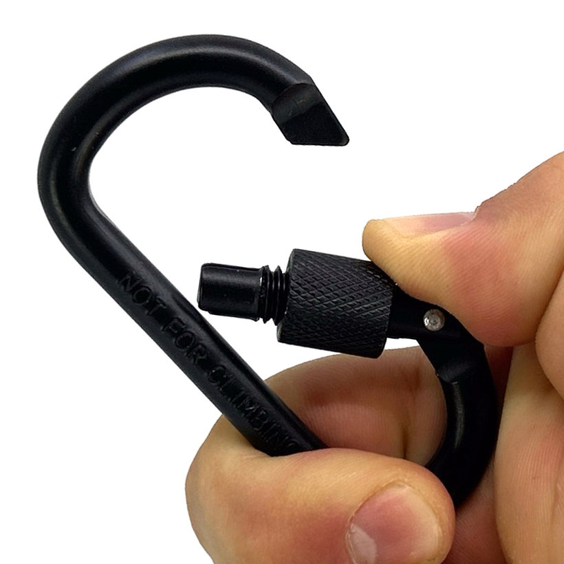 Hliníková karabína s poistkou - čierna