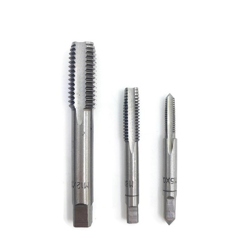 Závitníky a závitové očká 32-dielna sada