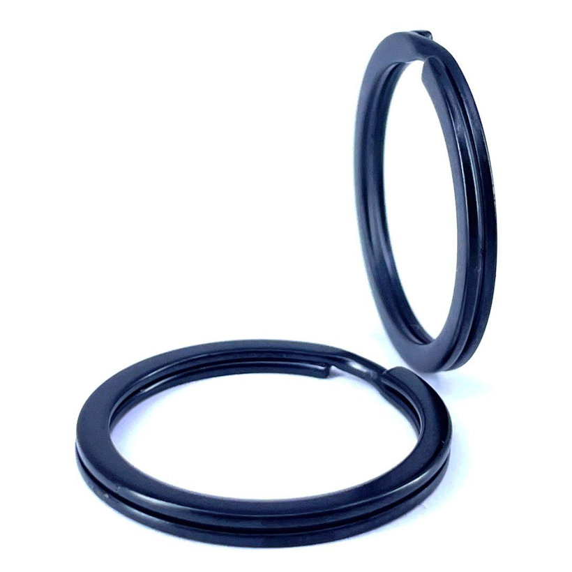 Krúžok na kľúče čierny 25mm