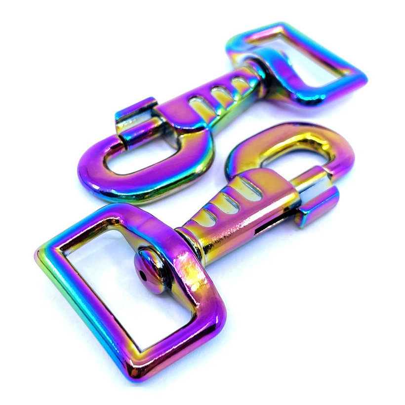 Karabína otočná s prelisom dúhová 80x25mm