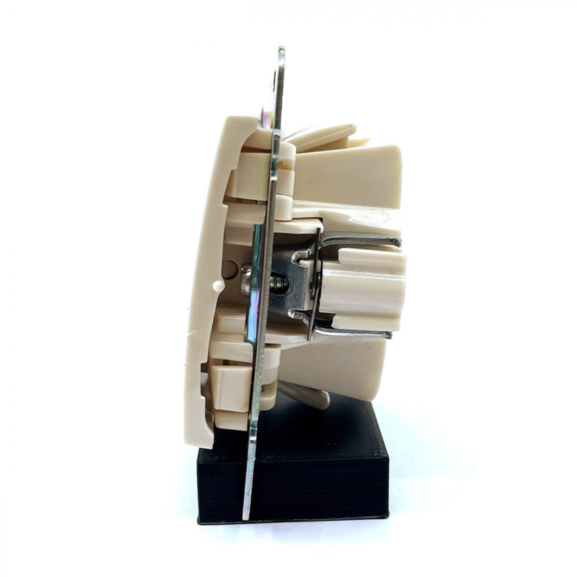 Valena vypínač č.6 béžový