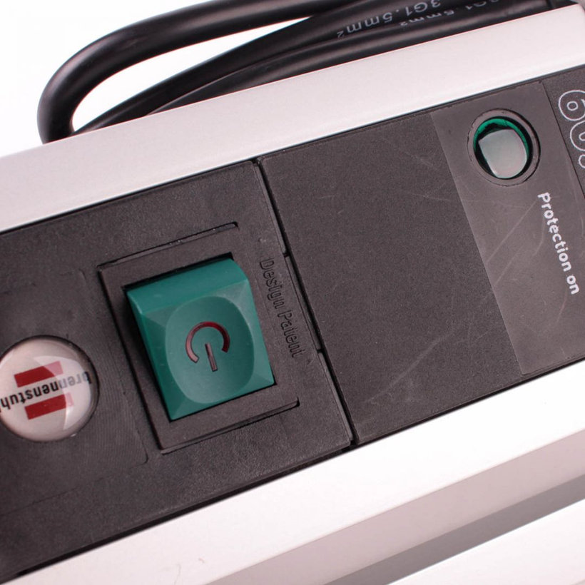 Prepäťová ochrana Office-Line 6 zásuvková čierna 3m