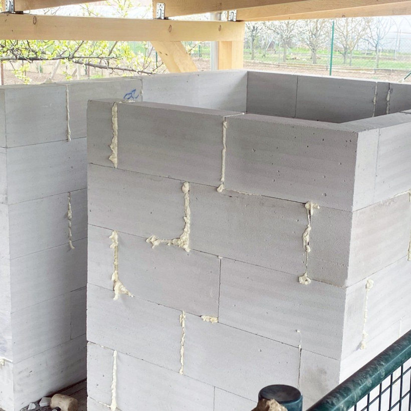 Montážne lepidlo (PUR) pištoľové -  STONE UNI 89B - 10 ks MEGA PACK 750ml