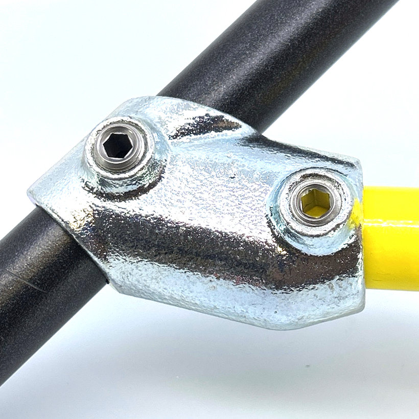 Spojovací článok tvar J 27 mm - pozinkovaný