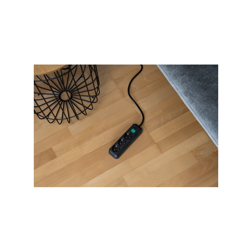 Predlžovací kábel Eco-Line, čierna 1,5m