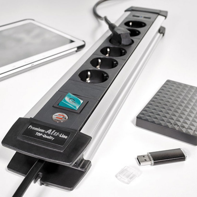 Predlžovací kábel 6-zásuvkový, Premium-Alu-Line s USB nabíjačkou 3m