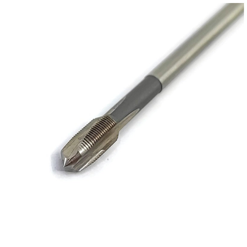 Závitník strojový M4x0,5