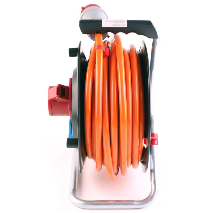 Predlžovací kábel na bubne so zásuvkami 25m