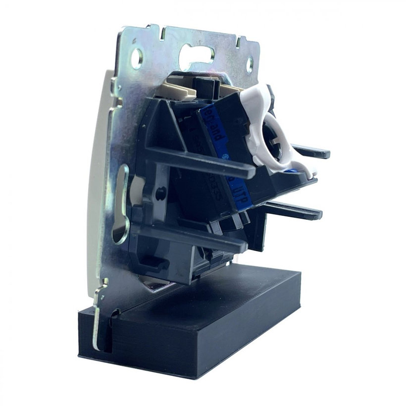 Valena zásuvka dátová 1xRJ45 UTP béžová