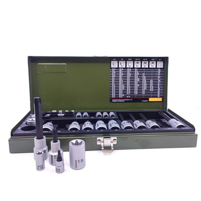 Sada nástrčných a zástrčných hlavíc