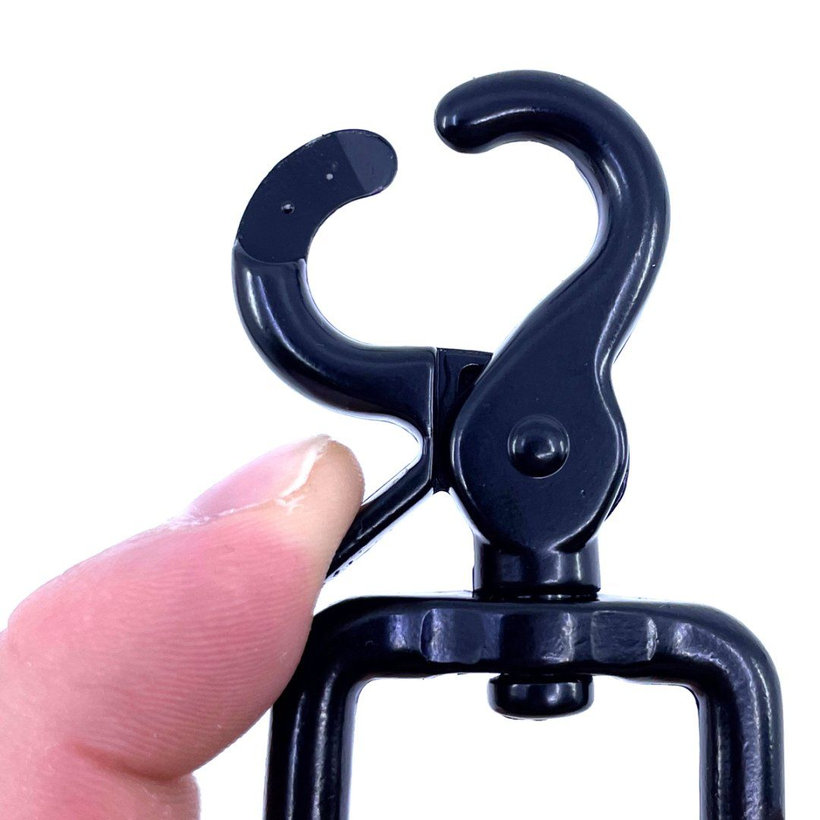 Karabína vypúšťacia čierna 64x25mm