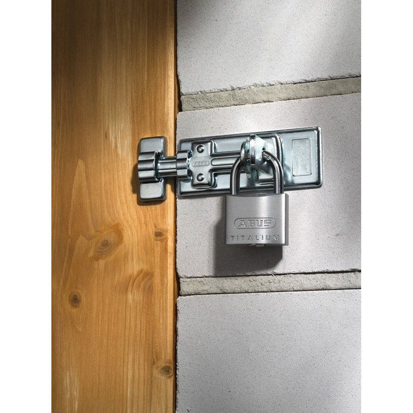 Visiaci zámok - 4ks