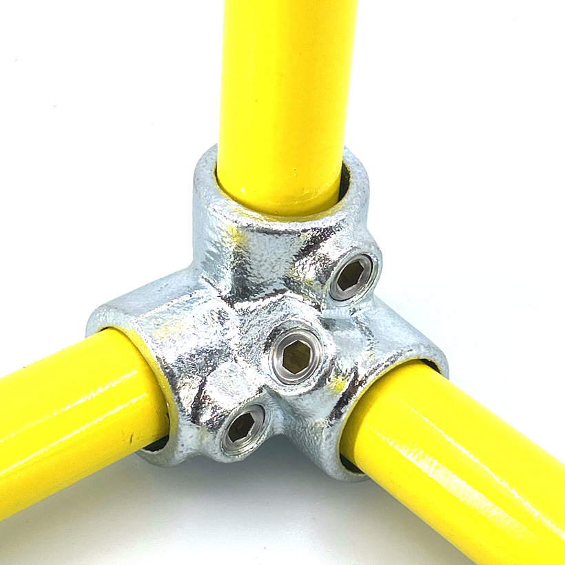 Spojovací článok tri vetvy 27 mm - pozinkovaný