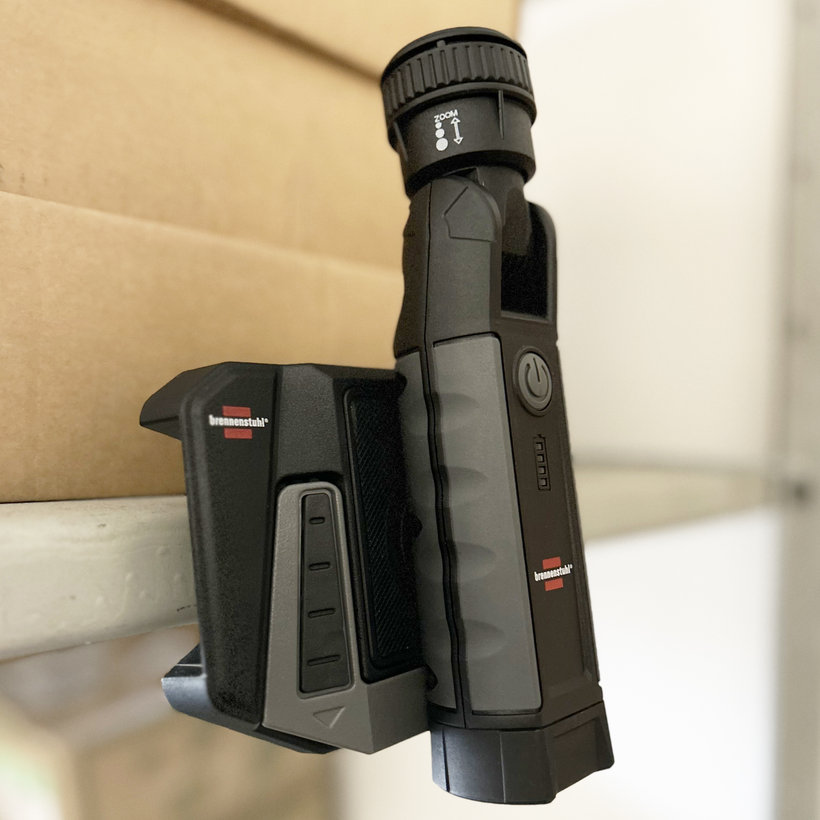 Professional bezdrôtová nabíjacia podložka vrátane kábla USB-C