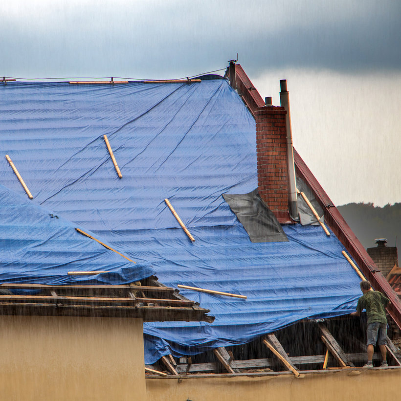 Plachta zakrývacia 2x8m modro-strieborná 200g/m²