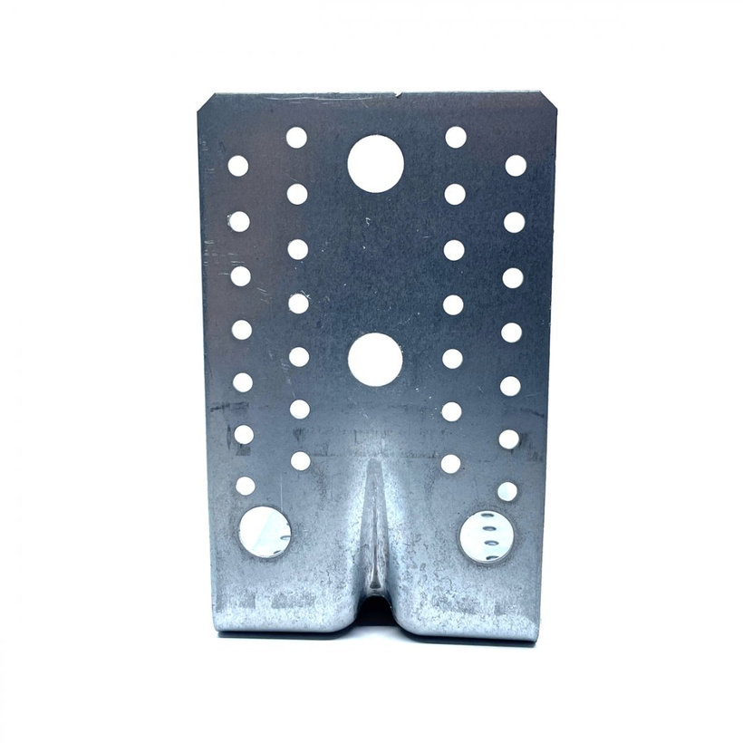 Uholník s prelisom KP 145x145x90mm