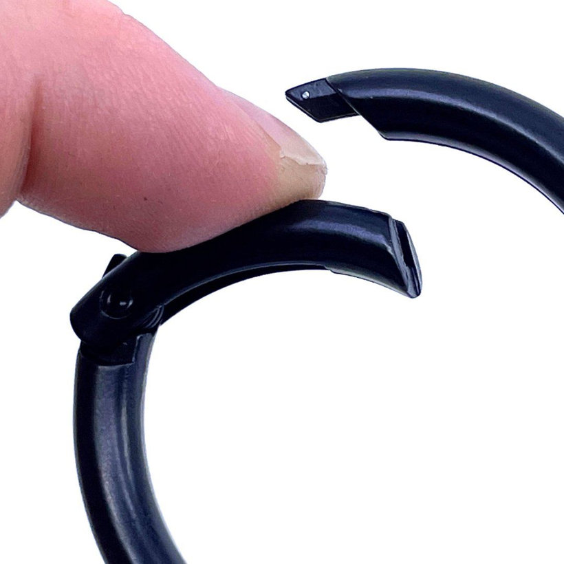 Krúžok otvárací čierny 6x38mm