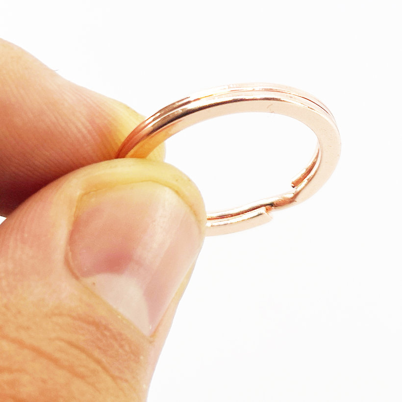 Krúžok na kľúče 20 mm - ružový