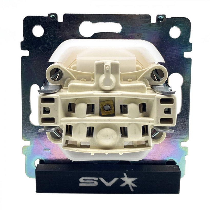 Valena zásuvka s krytom IP44 béžová