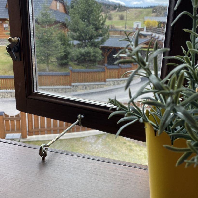 Hák rozperný s okom Zn 140mm