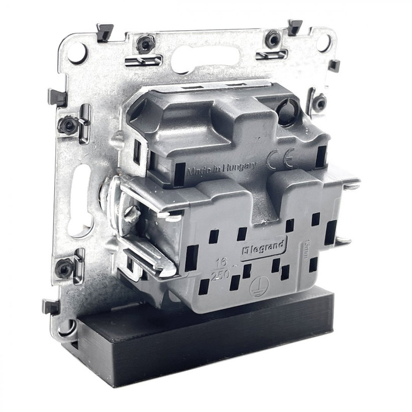 Valena LIFE 1-zásuvka biela