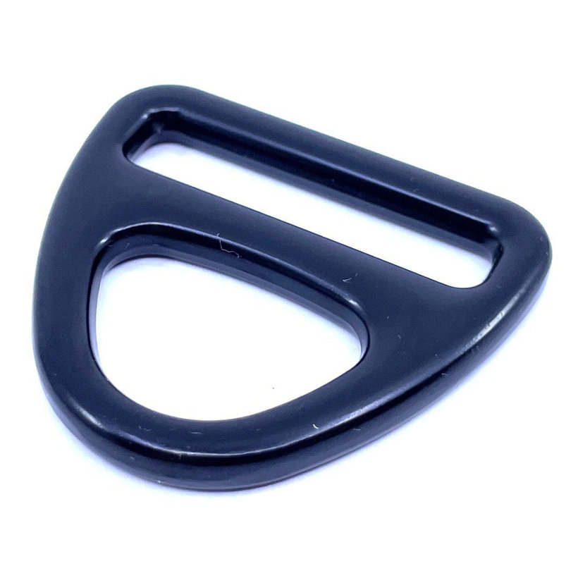 Trojuholník pre postroje 4x25mm