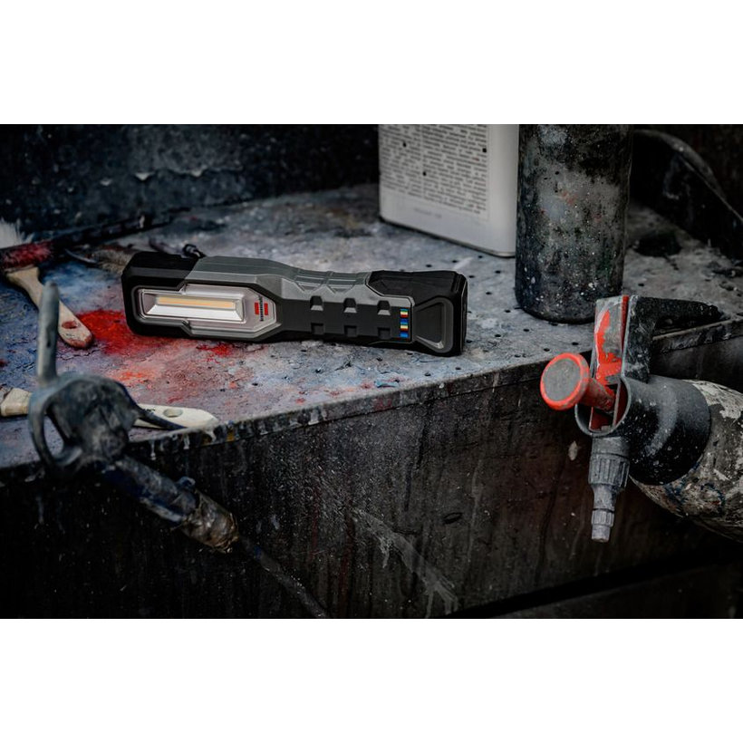 LED akumulátorová ručná lampa HL700AT