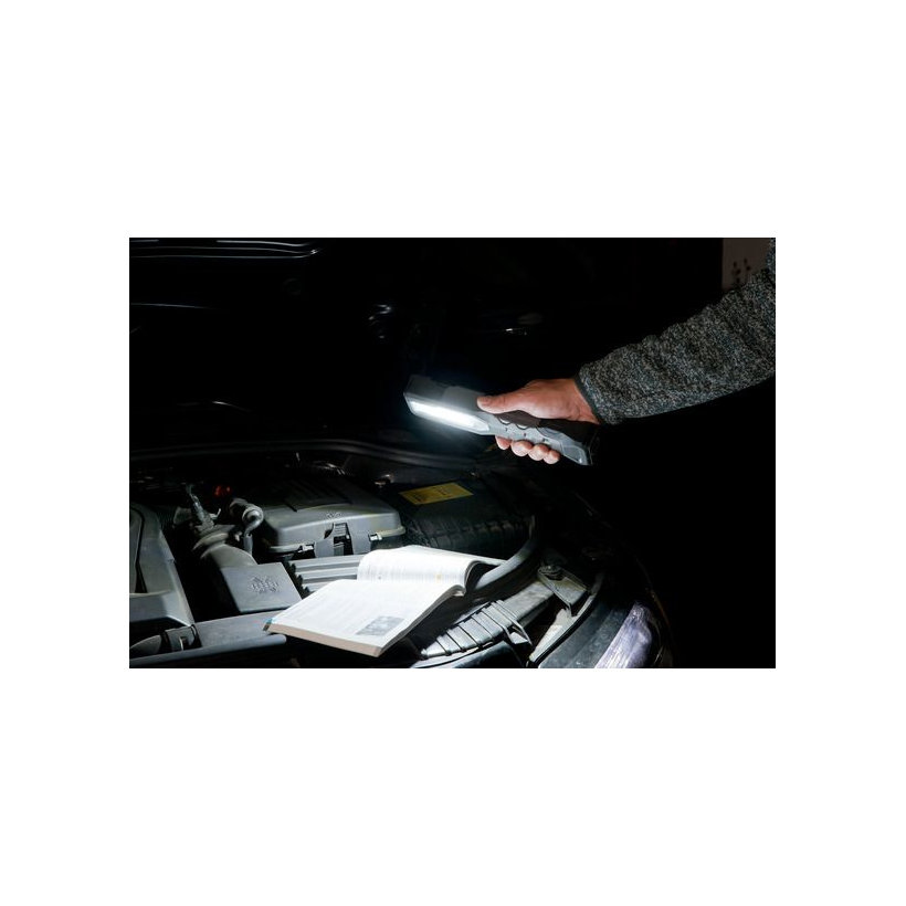 LED akumulátorová ručná lampa HL 1000 A