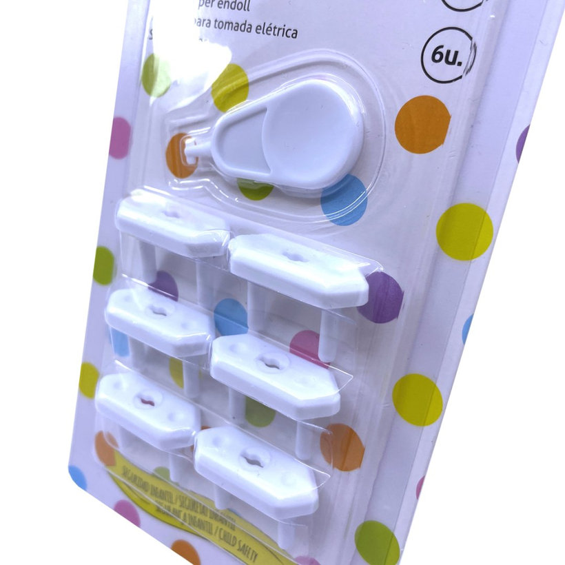 Kryt zásuvky zaklapávací