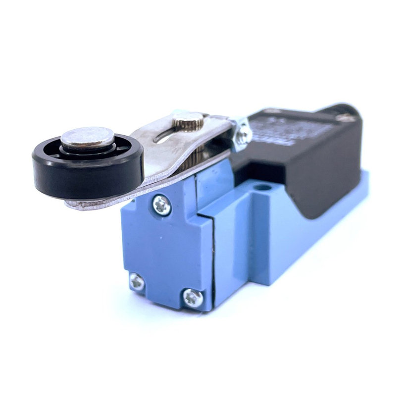 Koncový spínač s bočnou pákovou kladkou