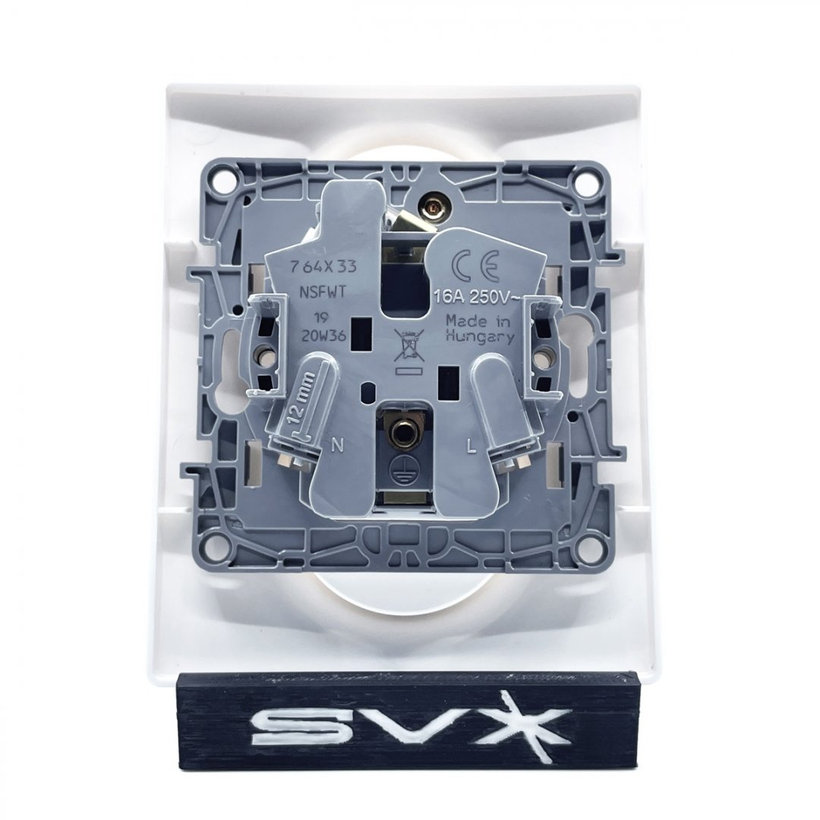 Niloé dvojzásuvka biela