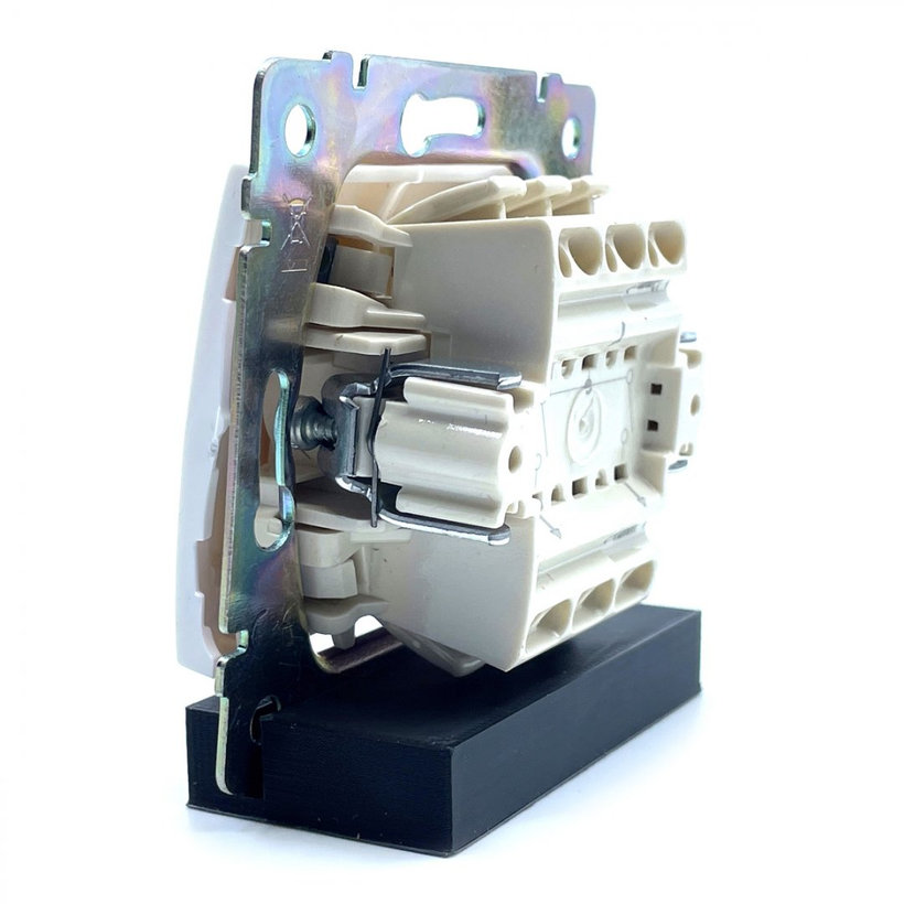 Valena vypínač č.5 biely