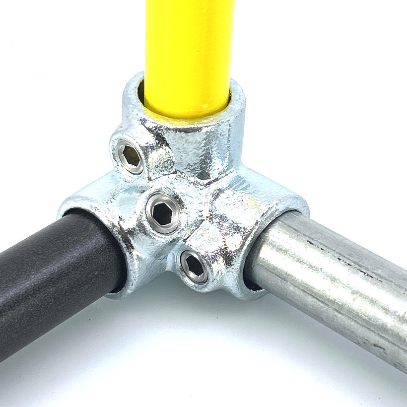 Spojovací článok tri vetvy 27 mm - pozinkovaný