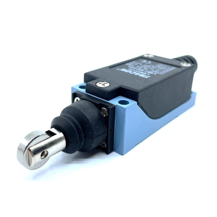 Koncový spínač s priečnym rotačným čapom