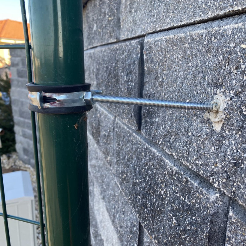 Objímka dvojskrutková 72-78mm