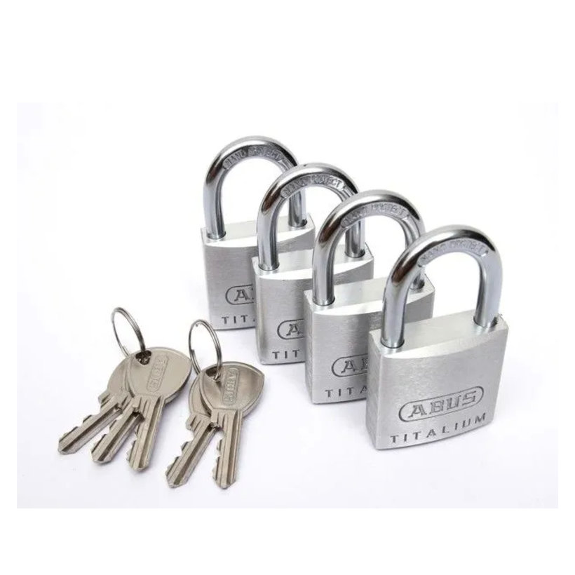 Visiaci zámok - 4ks