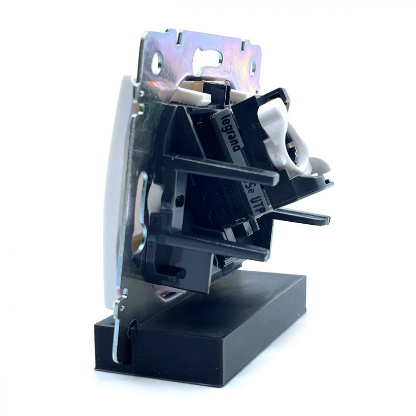 Valena zásuvka dátová 1xRJ45 UTP biela