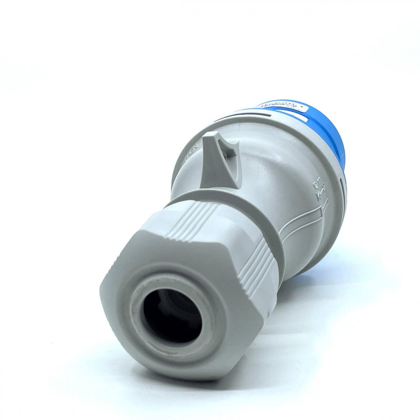 Vidlica 230V 32A/3 IVN 3232