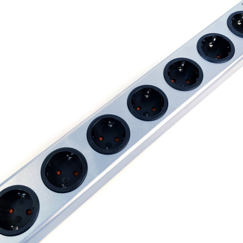 Prepäťová ochrana Super-Solid SCHUKO 2,5m