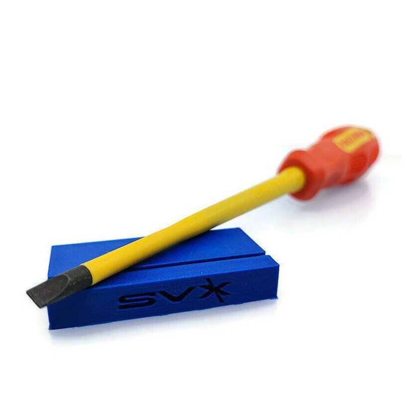 Skrutkovač izolovaný plochý 5,5x125