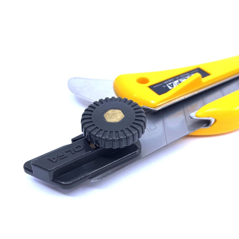 Nôž univerzálny olamovací 18mm