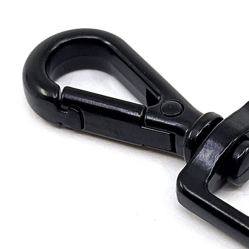 Karabína vodítková - čierna 67x34mm