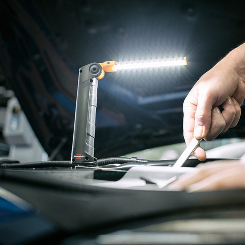 Akumulátorová LED ručná lampa SANSA 400 A