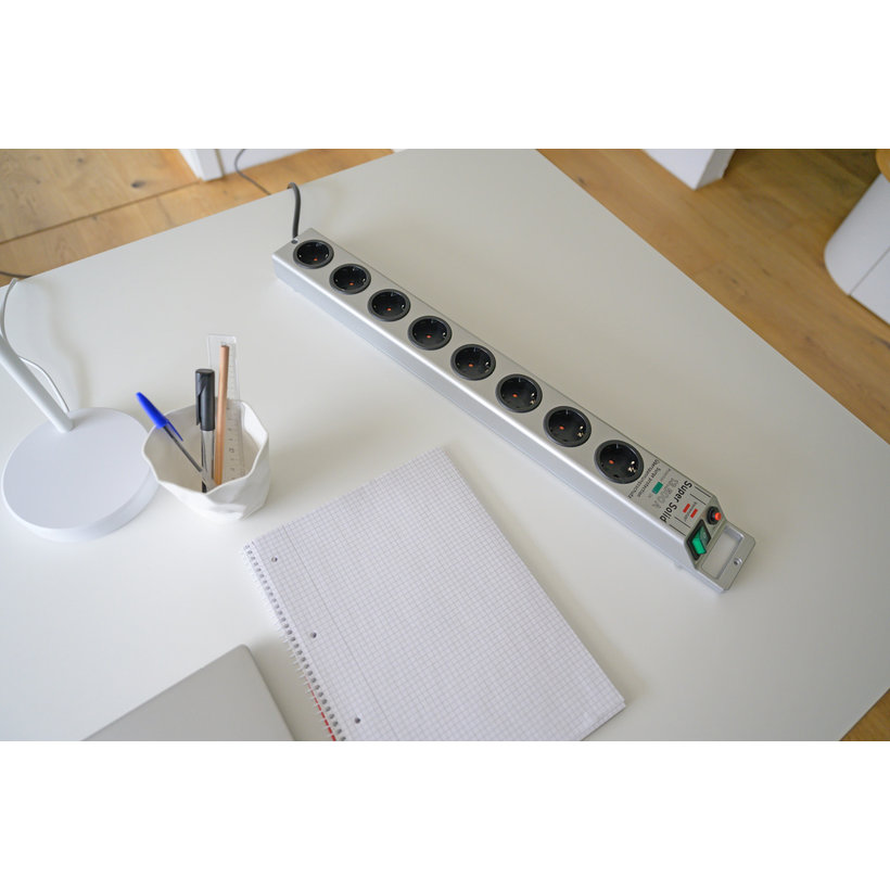 Prepäťová ochrana Super-Solid SCHUKO 2,5m