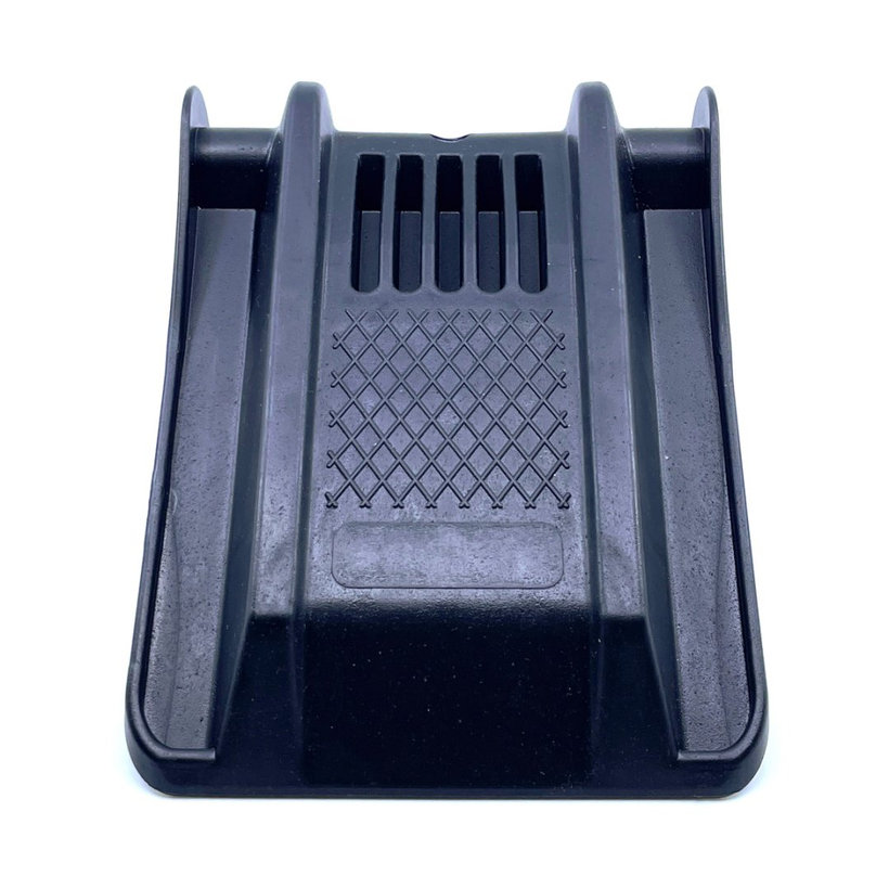 Ochranný plastový roh XXL 215x140x130mm