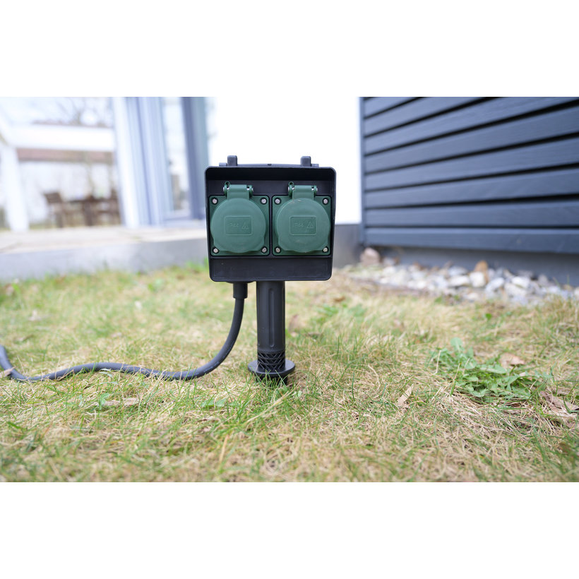 Rozvodnica pre remeselnú a priemyselnú sféru so zemným bodcom IP44 10m