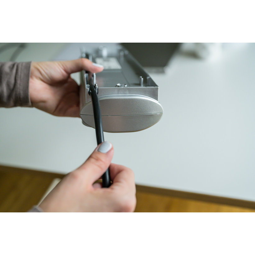 Predlžovací kábel PRIMERA 10 zásuviek 16A strieborný 2m