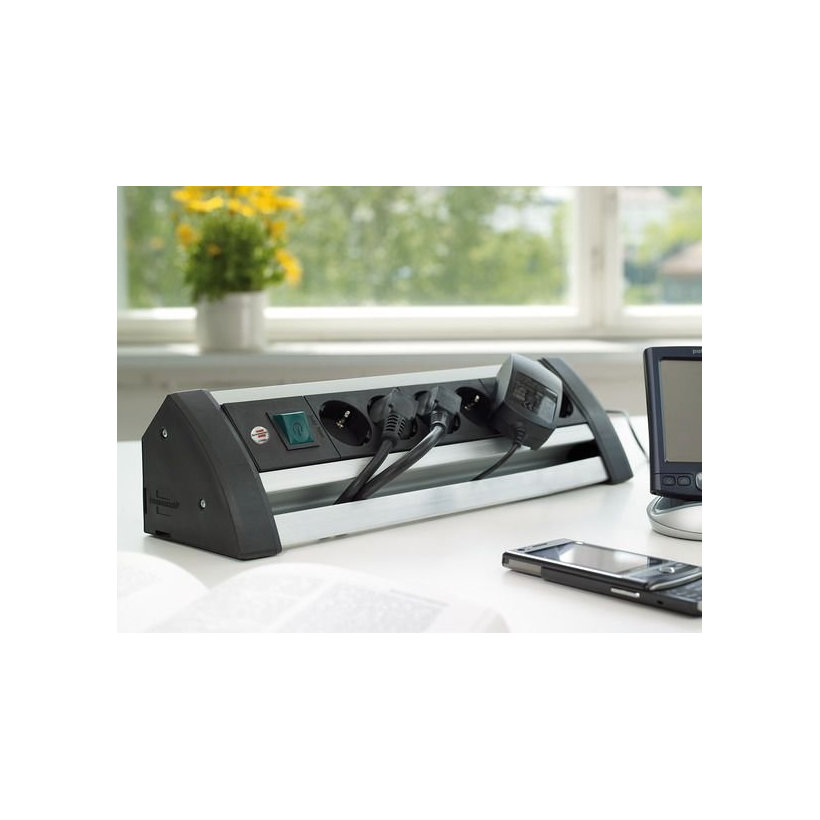 Prepäťová ochrana Office-Line 4 zásuvková čierna 1,8m