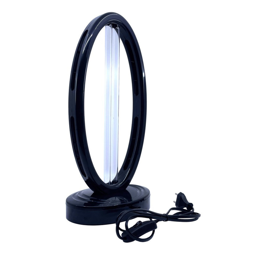 Germicídna dezinfekčná lampa pre sterilizáciu priestoru s ozónom